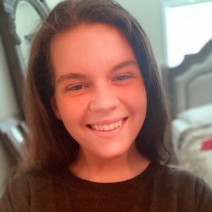 Meet your Posher, Aimee